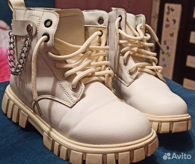 Ботинки для девочки