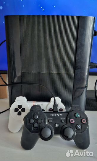 Sony PS3 прошитая (2 геймпада)