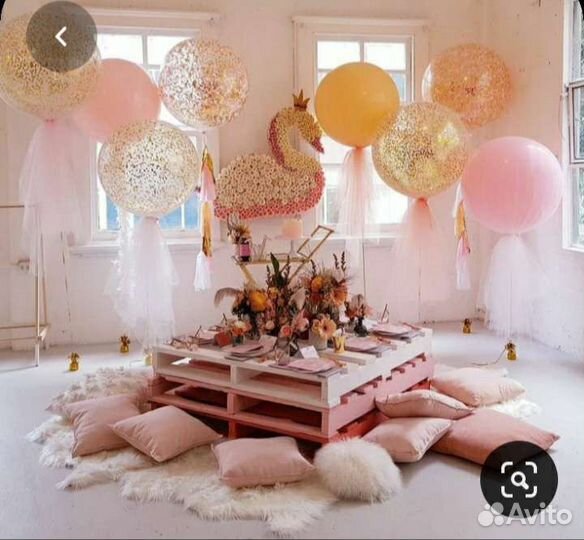 Декор на день рождения. Лебедь