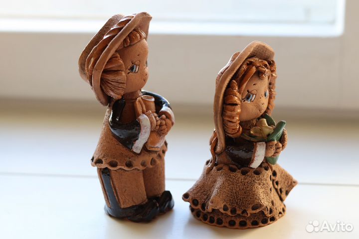 Фигурки девочка и мальчик