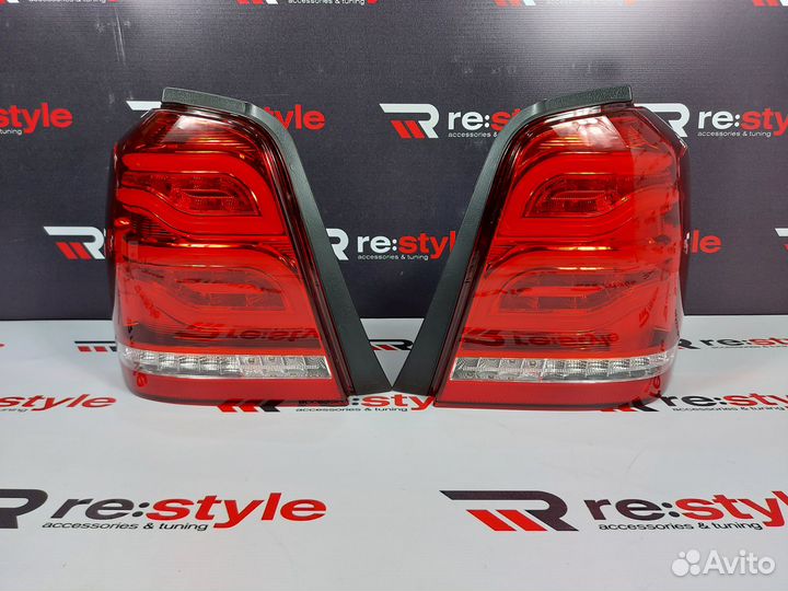 Стопы Toyota Kluger 00-03г Стиль Range Rover