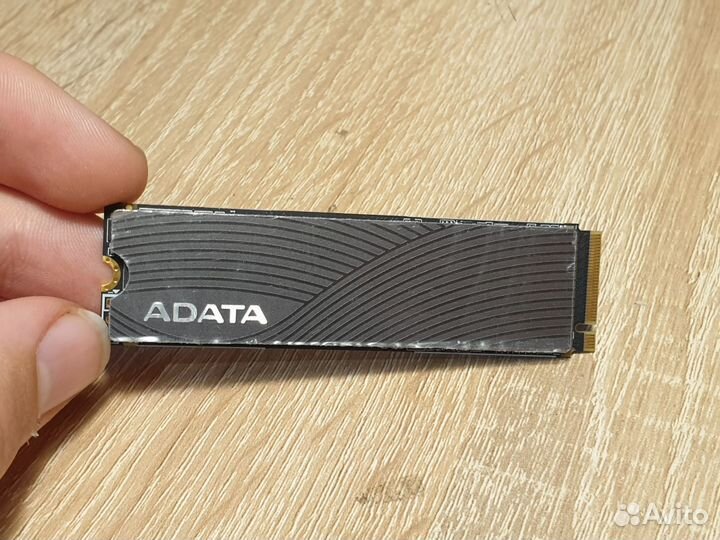 Ssd adata 1TB