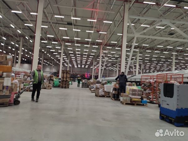 На склад требуется Грузчик комплектовщик