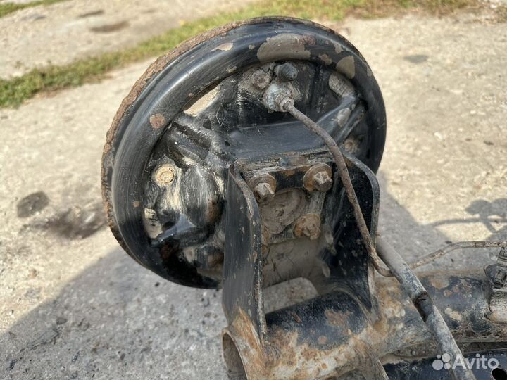 Задняя балка Renault Logan 1