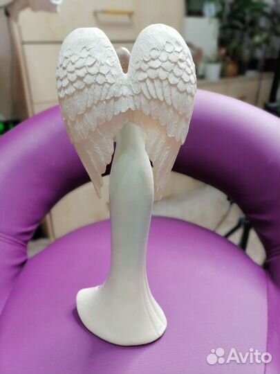 Ангел большой