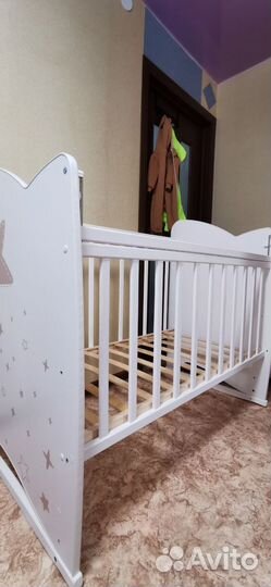 Детская кроватка