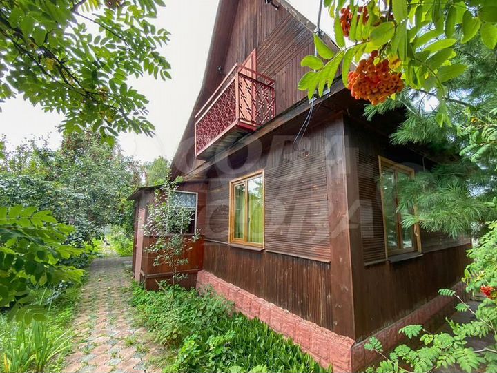 Дом 100 м² на участке 12 сот.