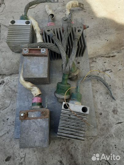 Силовые диоды и симисторы. вл 320, В200, тс160