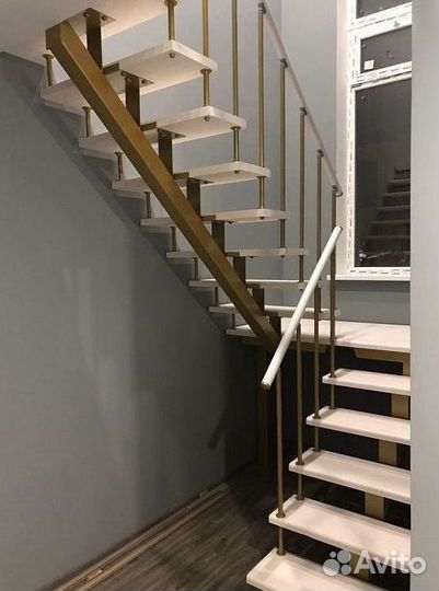 Лестница для офиса