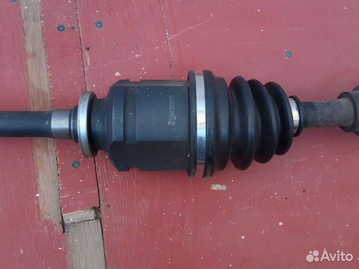 Привод передний правый highlander