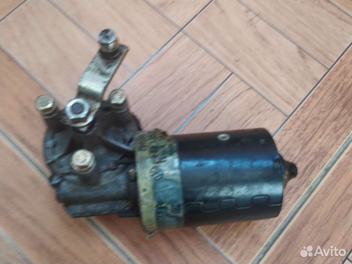 Электромотор для стеклоочистителей