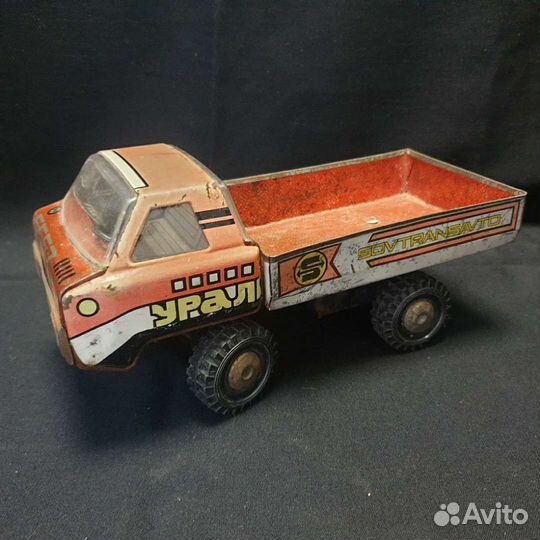 Жестяные машинки СССР