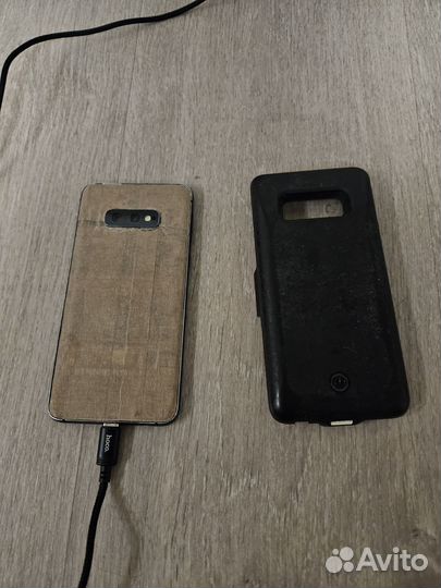 Смартфон samsung galaxy s10e