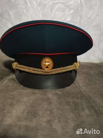 Фуражка парадная