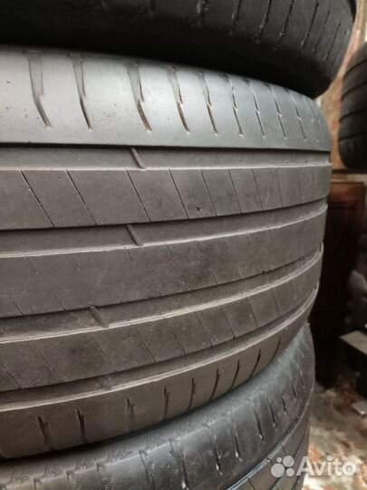 Michelin Latitude Sport 3 255/55 R18