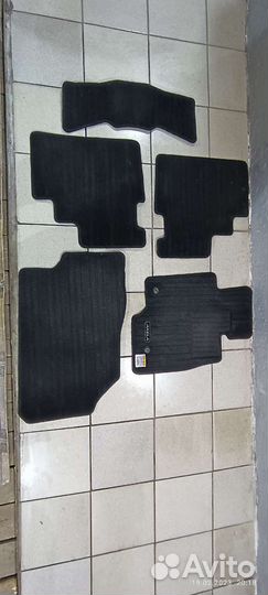 Ковры в салон автомобиля