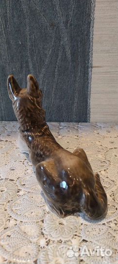 Фарфоровая статуэтка. Овчарка. лфз