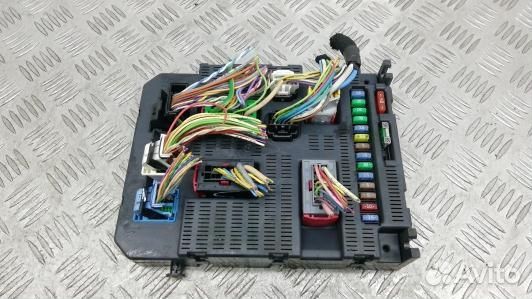 Блок комфорта peugeot 308 1 (6LV10M101)