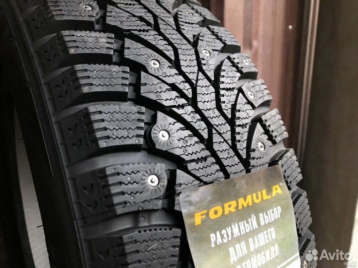 Pirelli Formula Ice 235/65 R17 108T