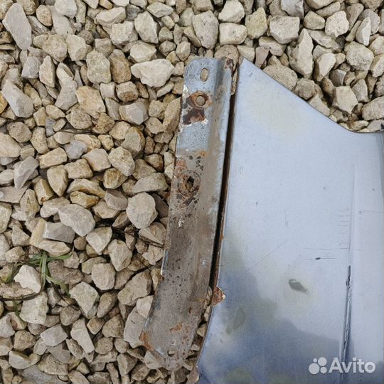 Передние крылья priora