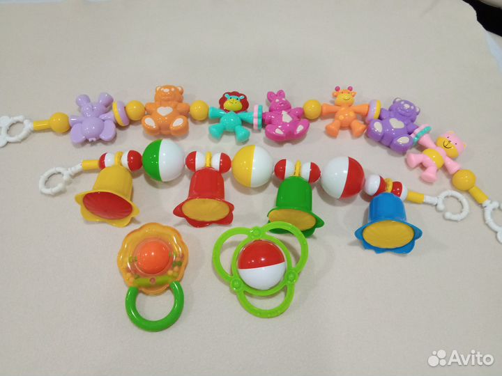 Детские игрушки и погремушки пакетом