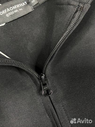 Зип худи far from what