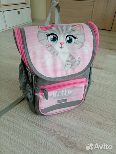 Школьный рюкзак