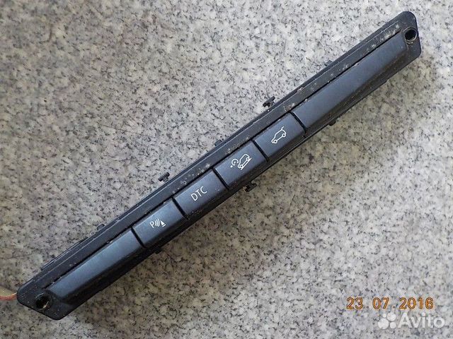 Блок кнопок в центральную консоль Bmw X5 E70