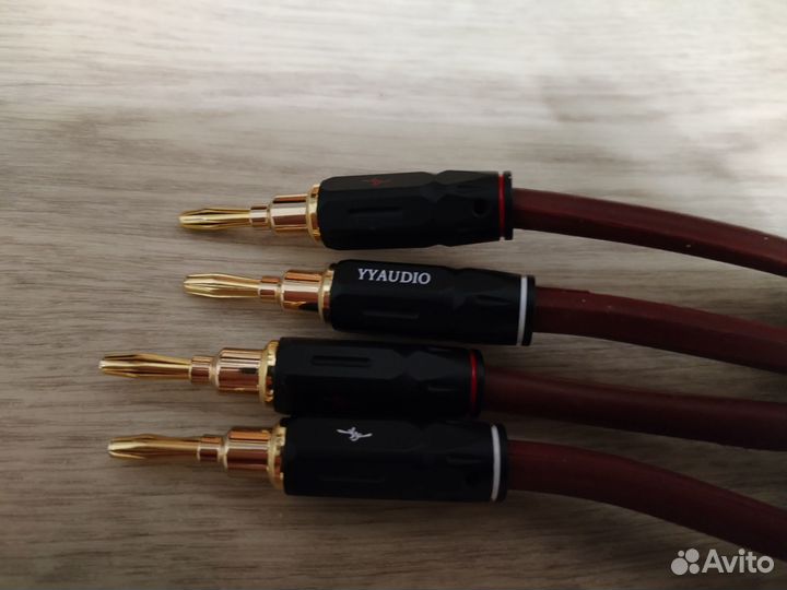 Акустический кабель van den hul