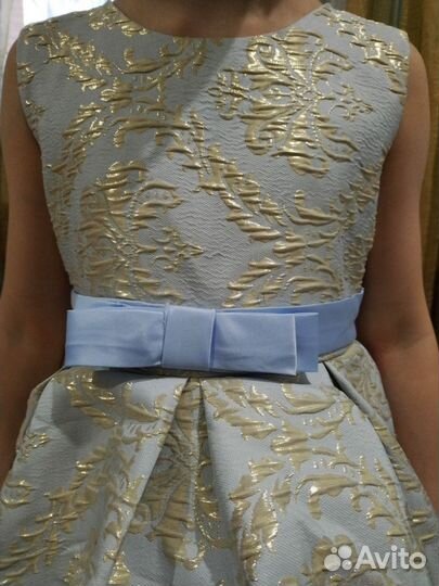 Нарядное платье