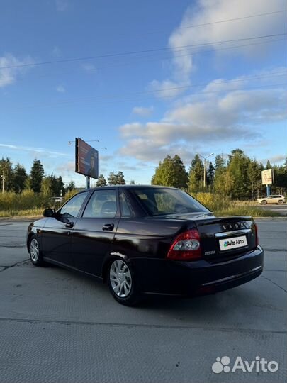 LADA Priora 1.6 МТ, 2010, 200 000 км