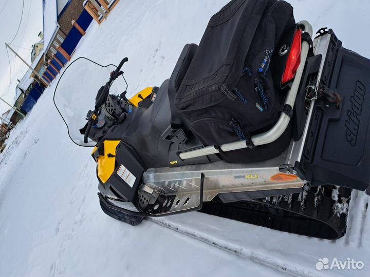 Ski-Doo Skandic SWT550