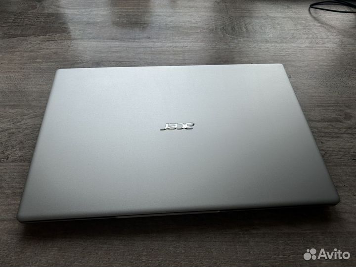 Ноутбук Acer Swift 1