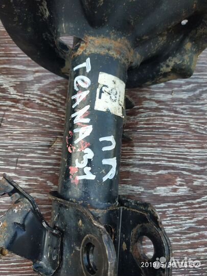 Стойка передняя левая для Nissan Teana J31