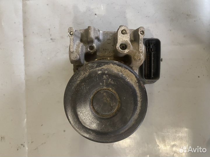 Блок Abs Toyota Rav4 20кузов