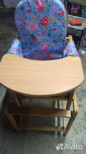 Стульчик для кормления