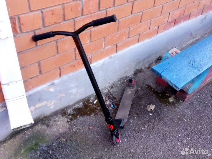 Трюковой самокат