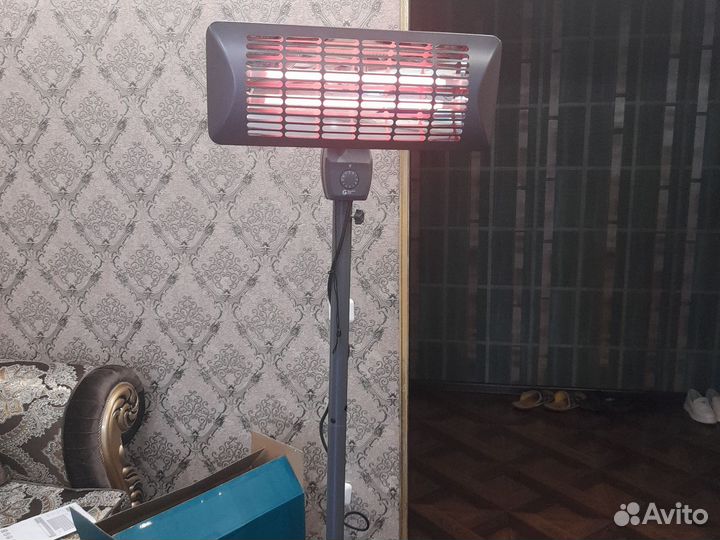 Обогреватель напольный