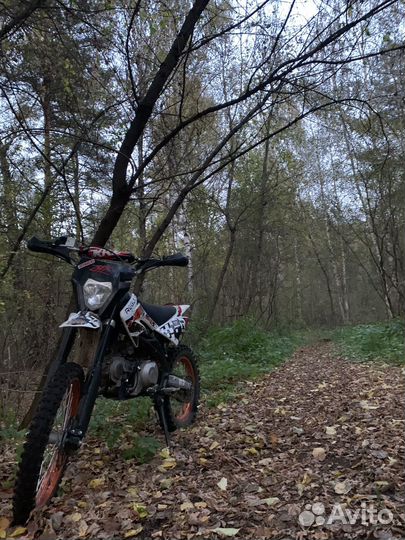 Питбайк Regulmoto Seven Medalist 150e 19/16