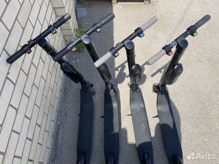 Ninebot by Segway KickScooter ES4