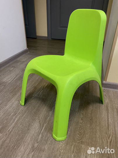 Детский стол и 2 стула IKEA