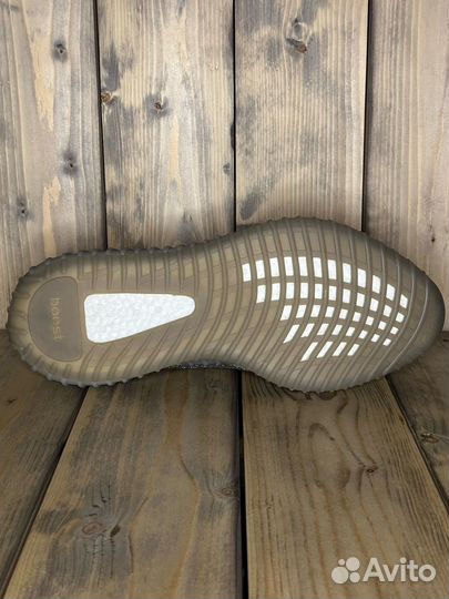 Yeezy Boost 350 V2 Beluga Reflective - 12.5 US