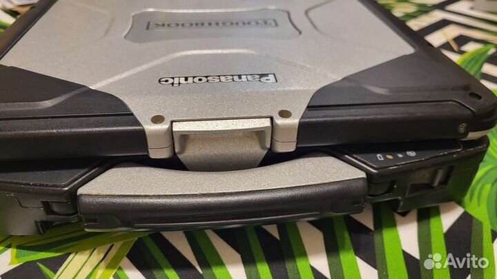 Защищенный ноутбук panasonic cf-31 i5 8GB SSD