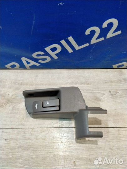 Ручка открывания багажника Toyota Mark Ii GX100