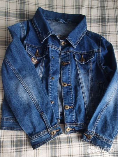 Джинсовая куртка