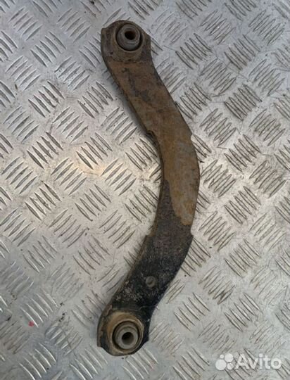 Рычаг поперечный задний верх Митсубиши Лансер 9