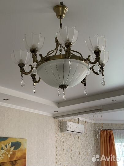 Люстра подвесная потолочная