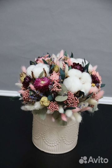 Букет сухоцветов в кашпо. Не завянет