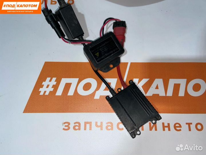 Фара Ксенон лев. Volkswagen Golf 5 2007