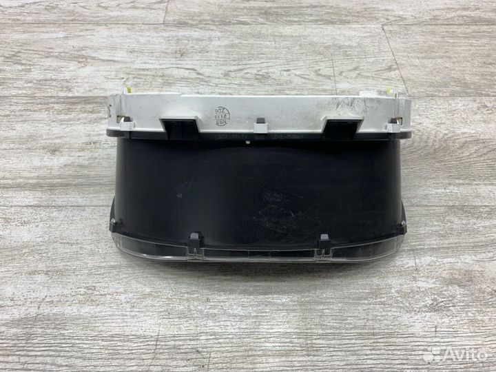 Щиток приборов Subaru Impreza хэтчбек EE20Z 2010